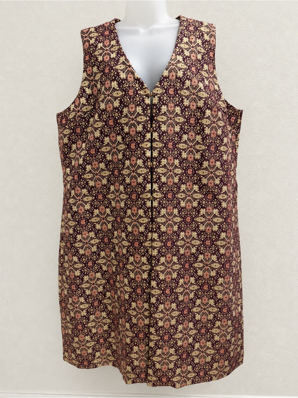 Wonder Vest XL Brocade Lurex Burgundy Gold Metallic Long Duster Vest